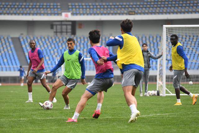 凯发k8注册-【2021中超巡礼】招兵买马大扩军 沧州雄狮要换活法