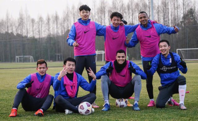 凯发k8国际-【2021中超前瞻】争冠格局：广州低调 申花泰山强势