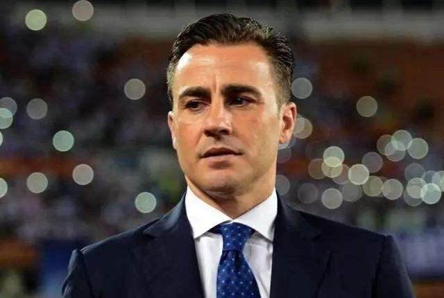 凯发k8国际-欲降低恒大平均年龄 卡帅：郑智继续踢会尽力帮他